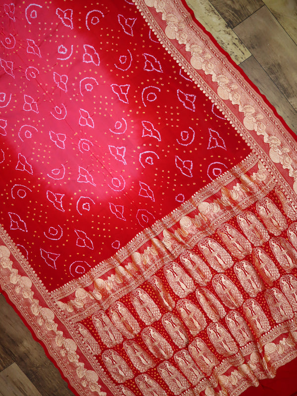 Saree Pure Khaddi Georgette Swan Border with Peacock Pallu with Sarkam Bandhani